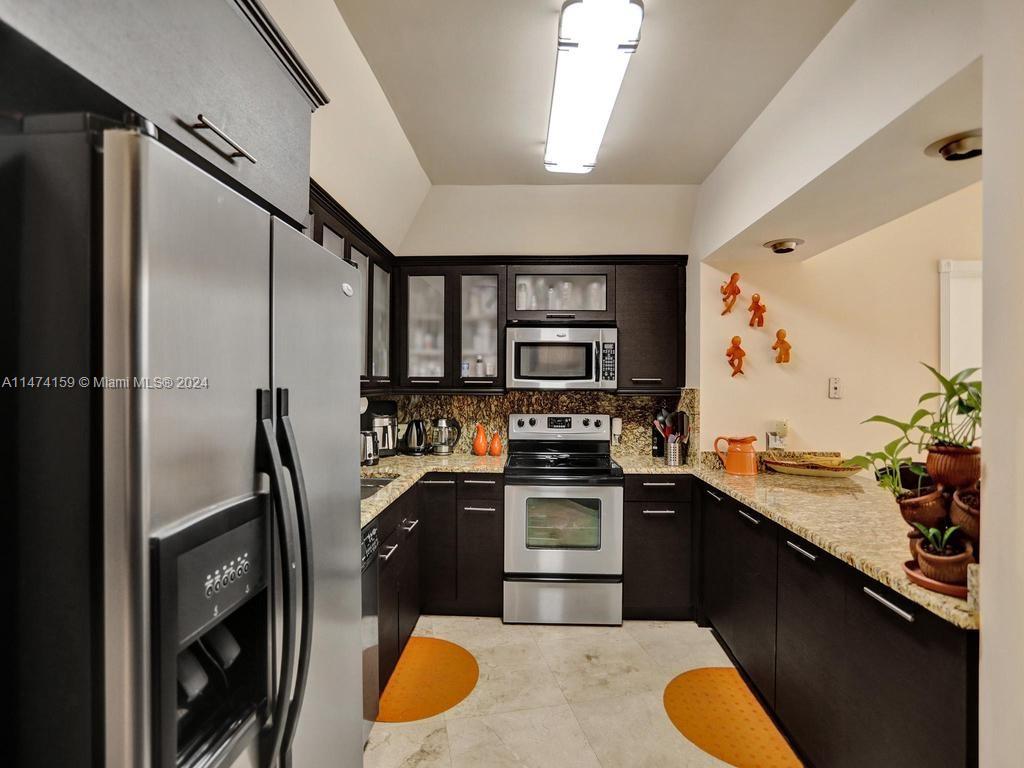 20281 E Country Club Dr Unit: 2010