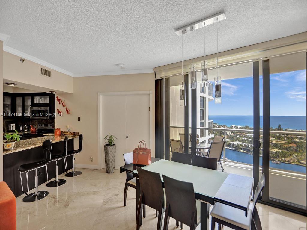 20281 E Country Club Dr Unit: 2010
