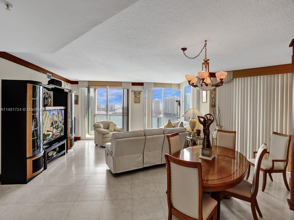 3370 Hidden Bay Dr Unit: 1709