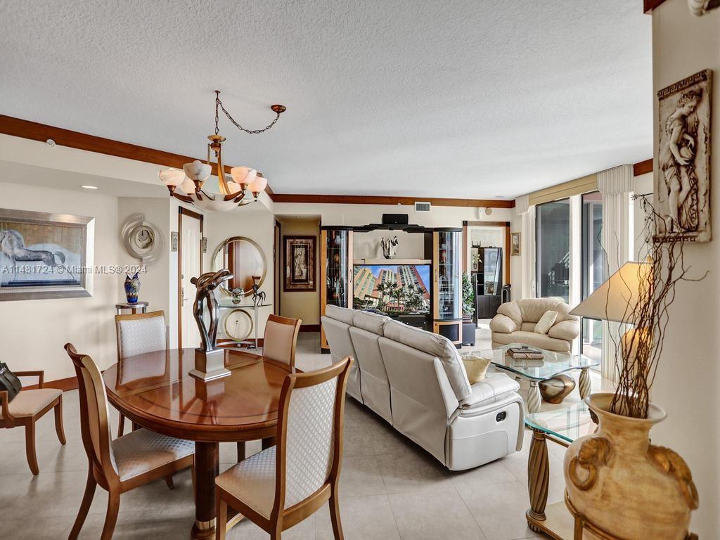 3370 Hidden Bay Dr Unit: 1709
