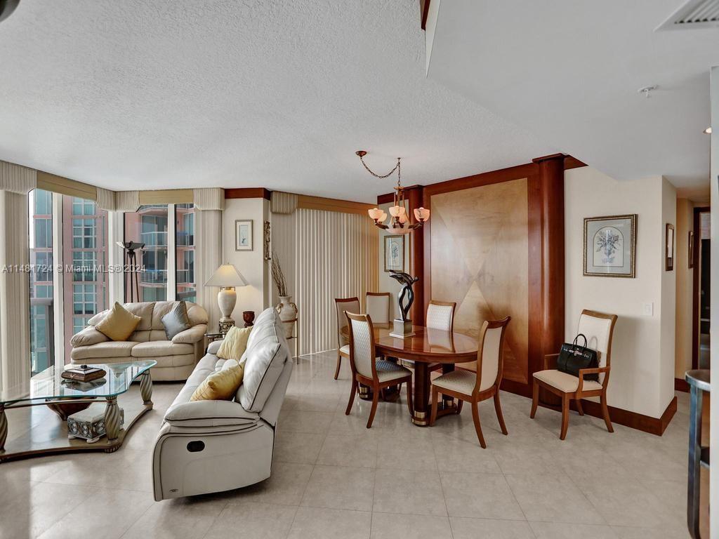 3370 Hidden Bay Dr Unit: 1709