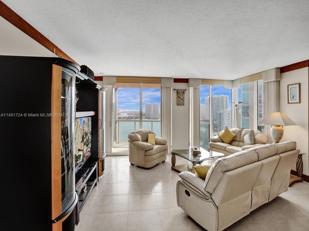 3370 Hidden Bay Dr Unit: 1709