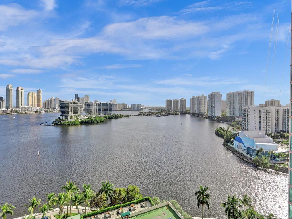 3370 Hidden Bay Dr Unit: 1709