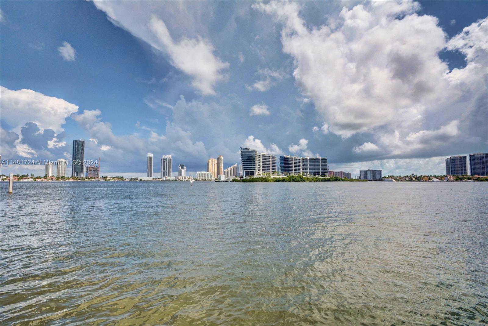 3370 Hidden Bay Dr Unit: 1709
