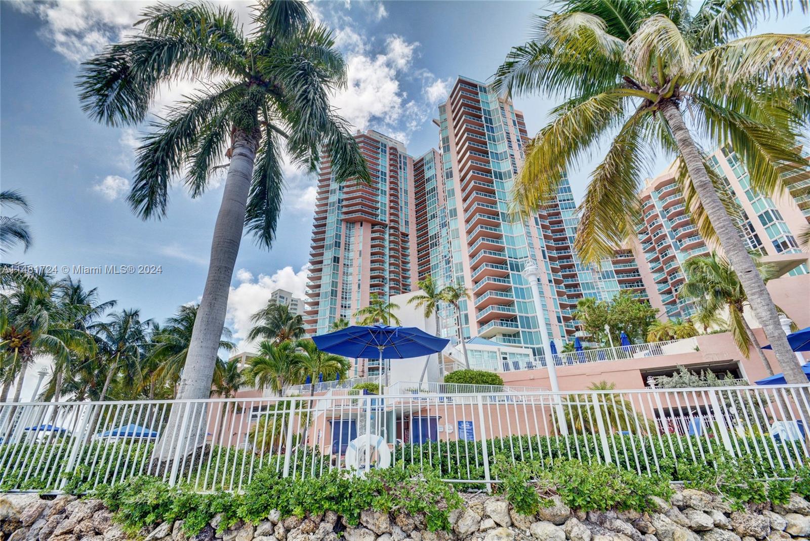 3370 Hidden Bay Dr Unit: 1709