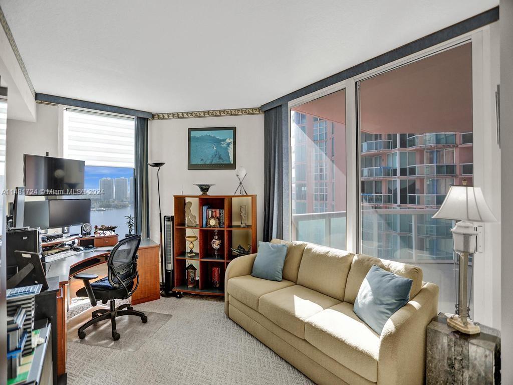 3370 Hidden Bay Dr Unit: 1709
