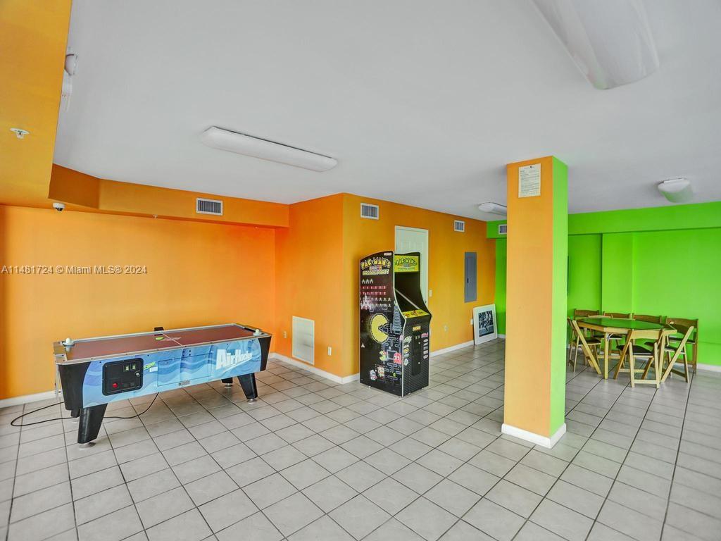3370 Hidden Bay Dr Unit: 1709