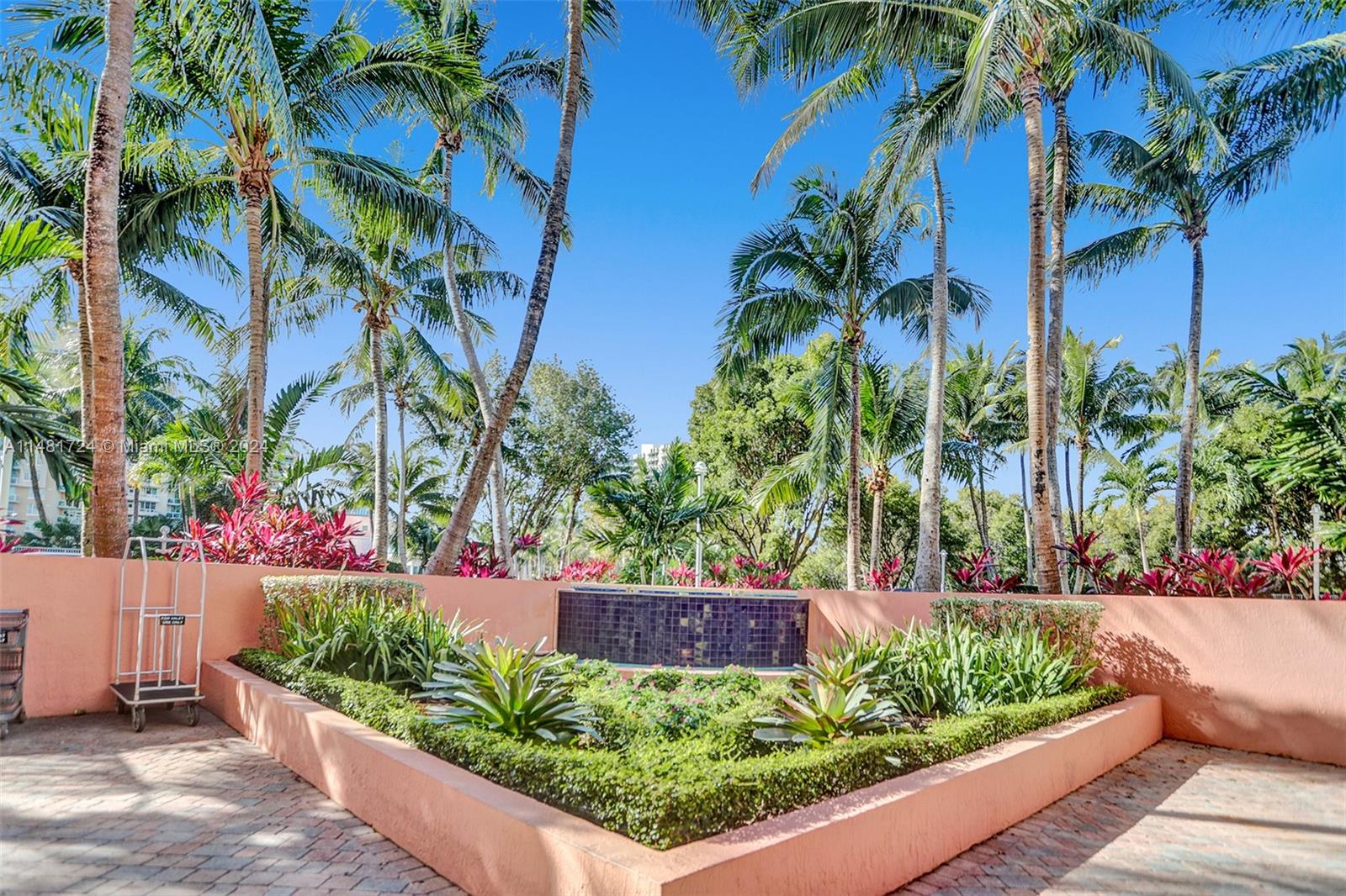 3370 Hidden Bay Dr Unit: 1709