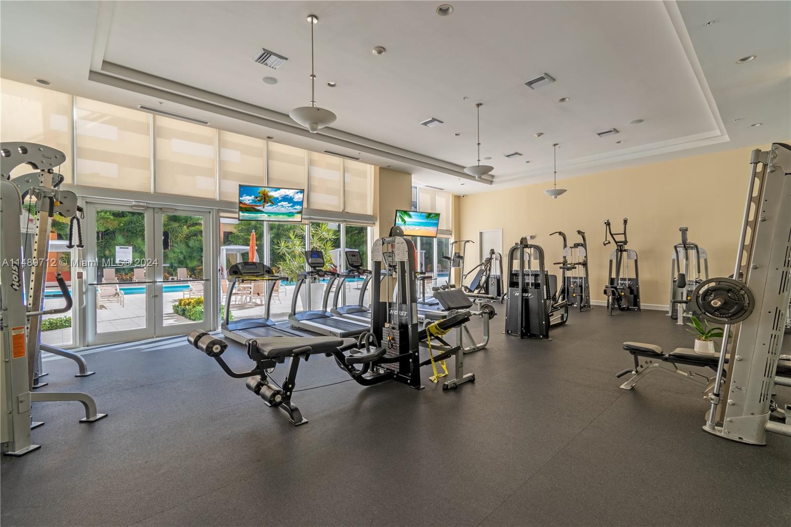 2775 NE 187th St Unit: 120