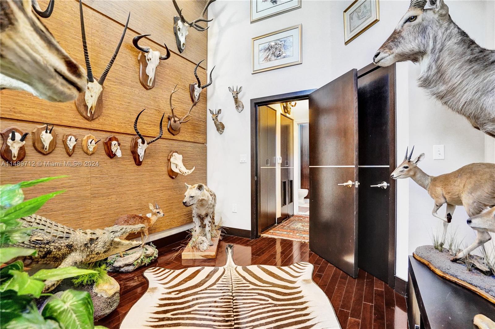 2775 NE 187th St Unit: 120