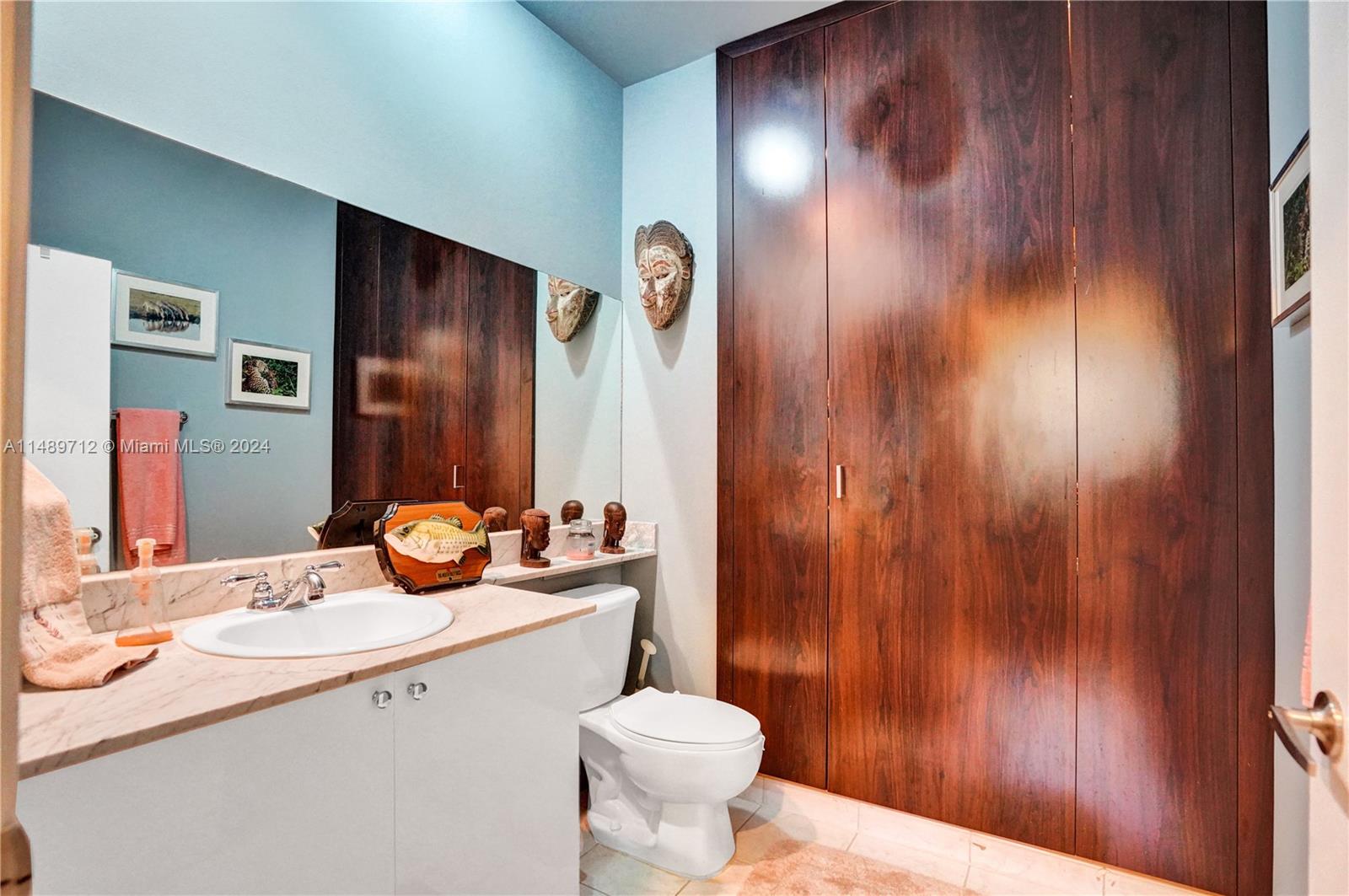 2775 NE 187th St Unit: 120