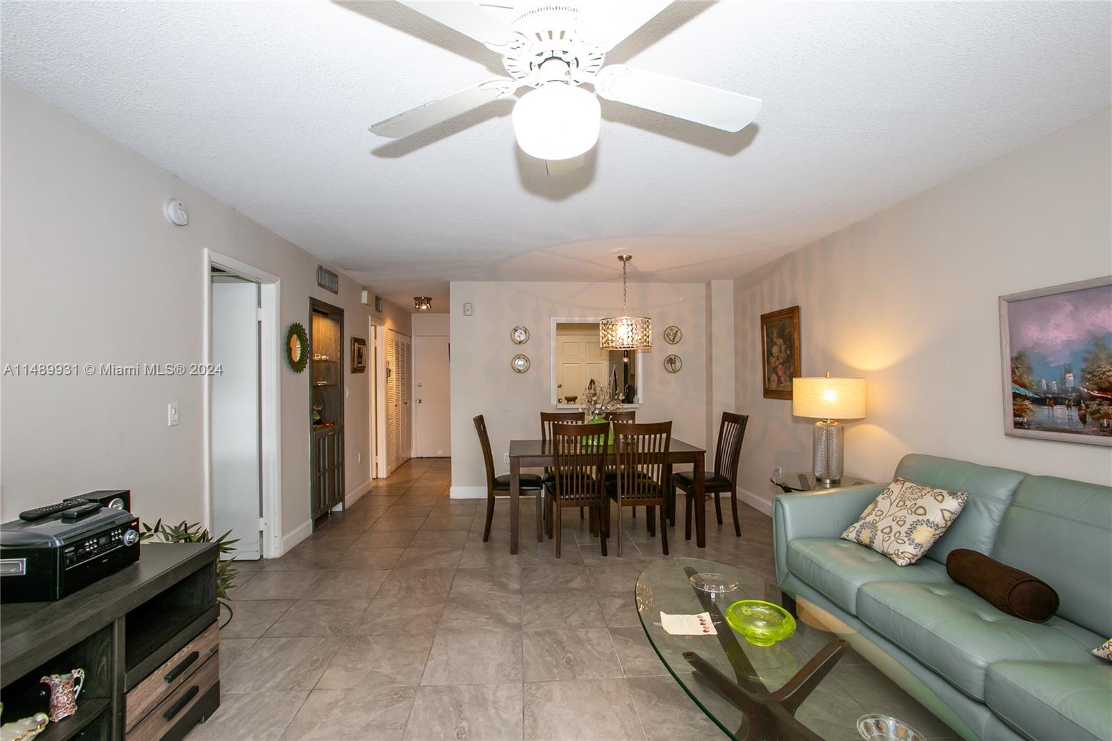 3550 NE 169th St Unit: F-402