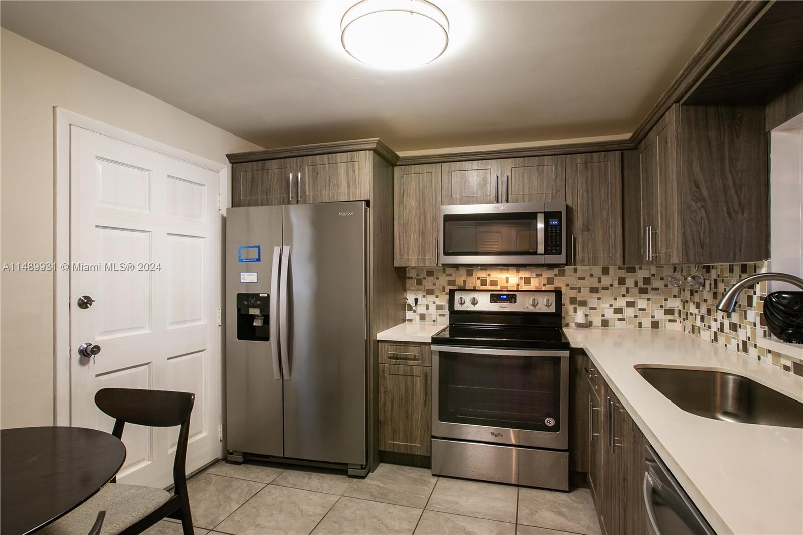 3550 NE 169th St Unit: F-402