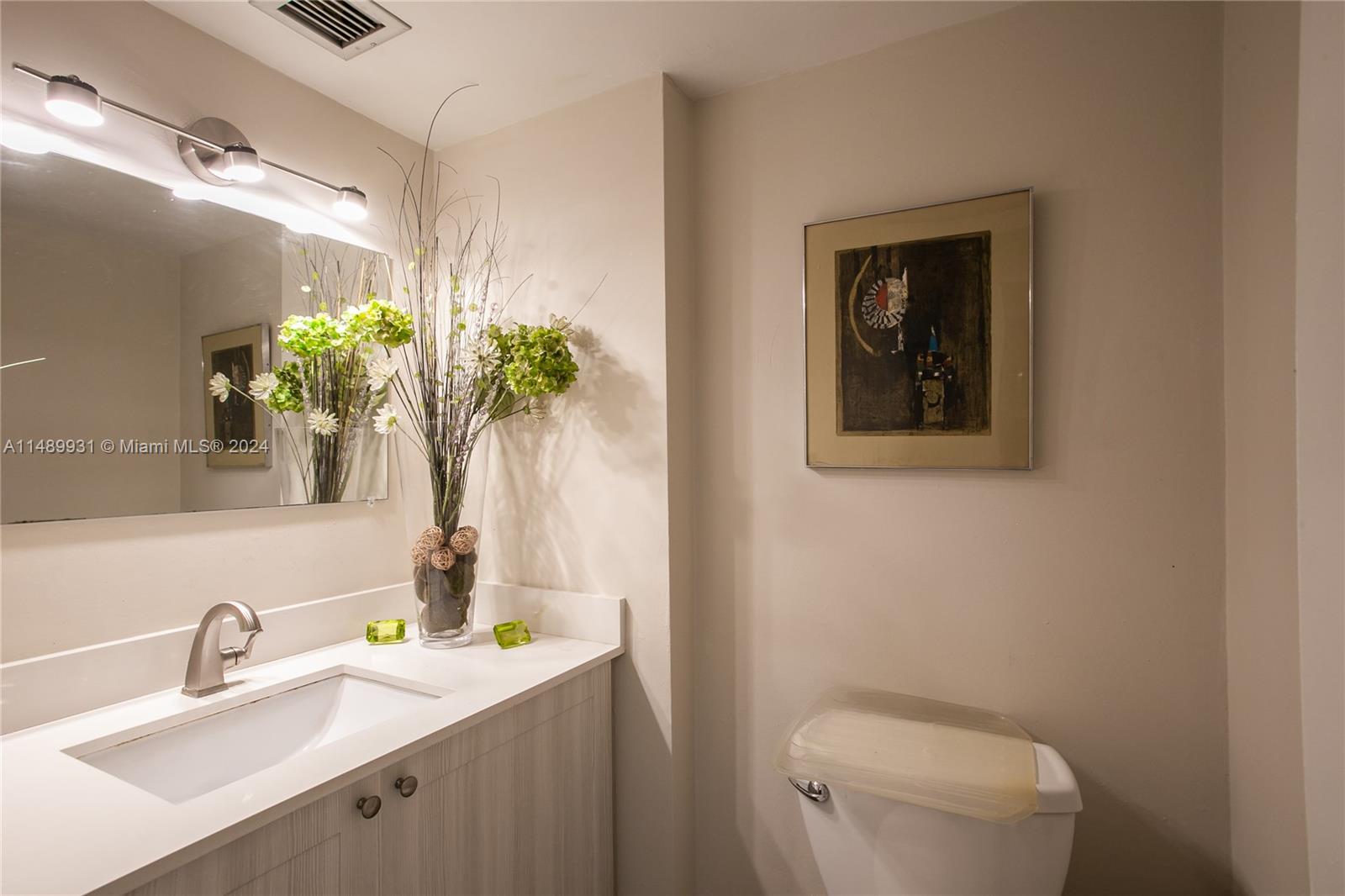 3550 NE 169th St Unit: F-402