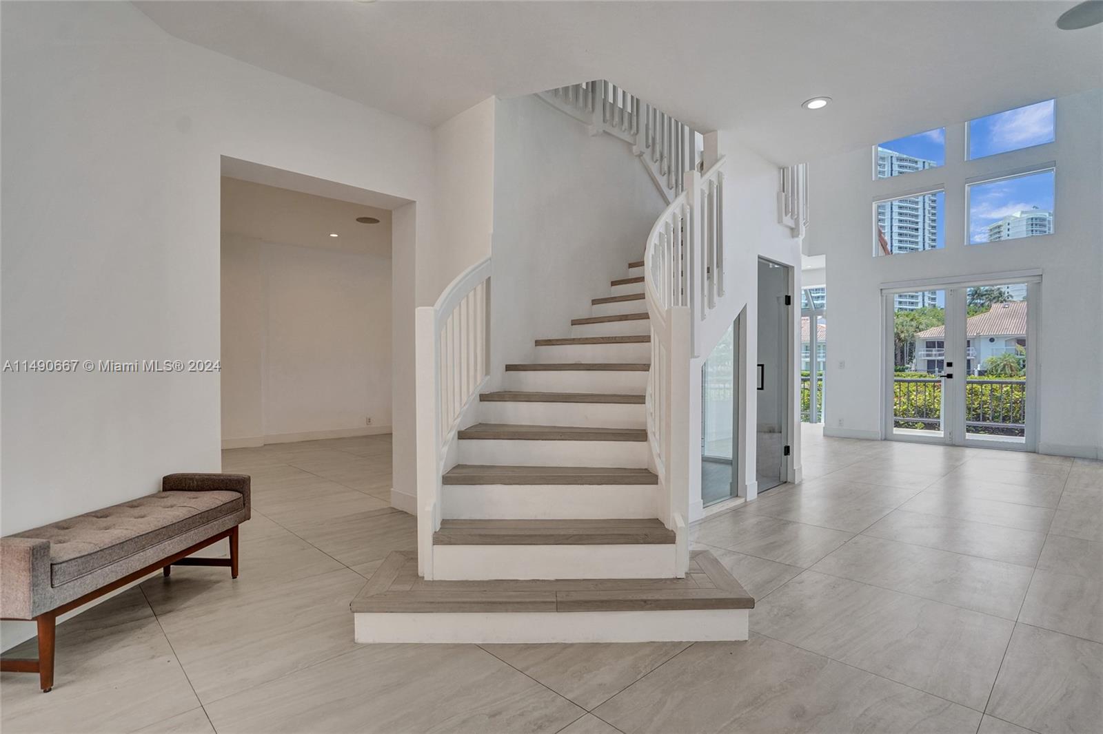 3757 NE 208th Ter