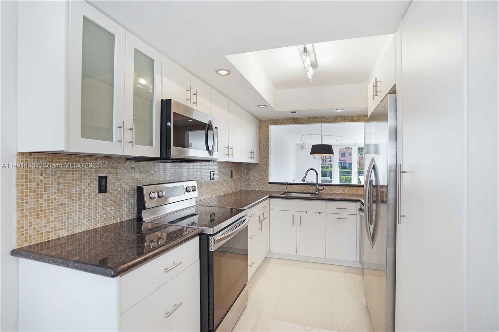 3762 NE 209th Ter Unit: 3762