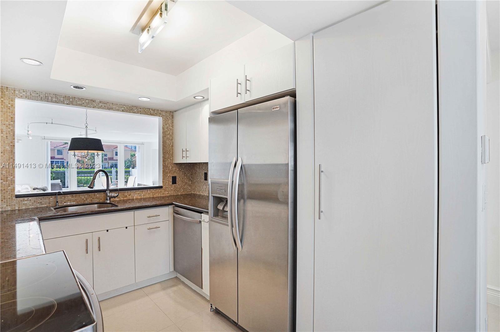 3762 NE 209th Ter Unit: 3762