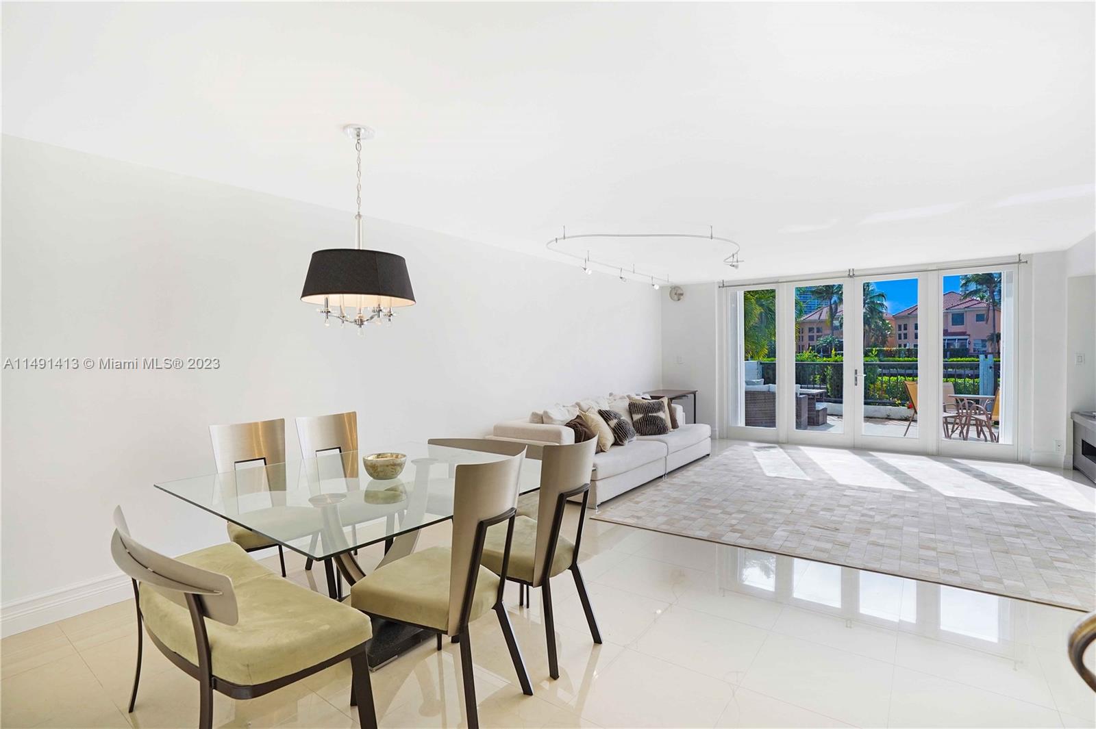 3762 NE 209th Ter Unit: 3762