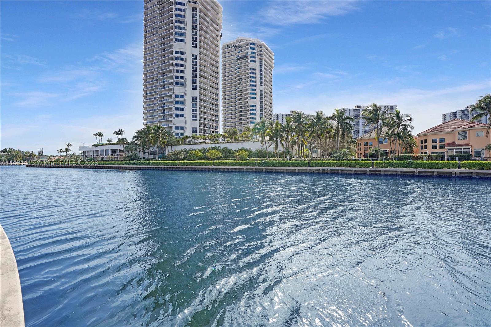 3762 NE 209th Ter Unit: 3762