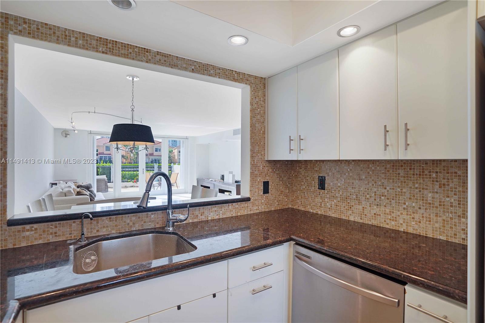 3762 NE 209th Ter Unit: 3762