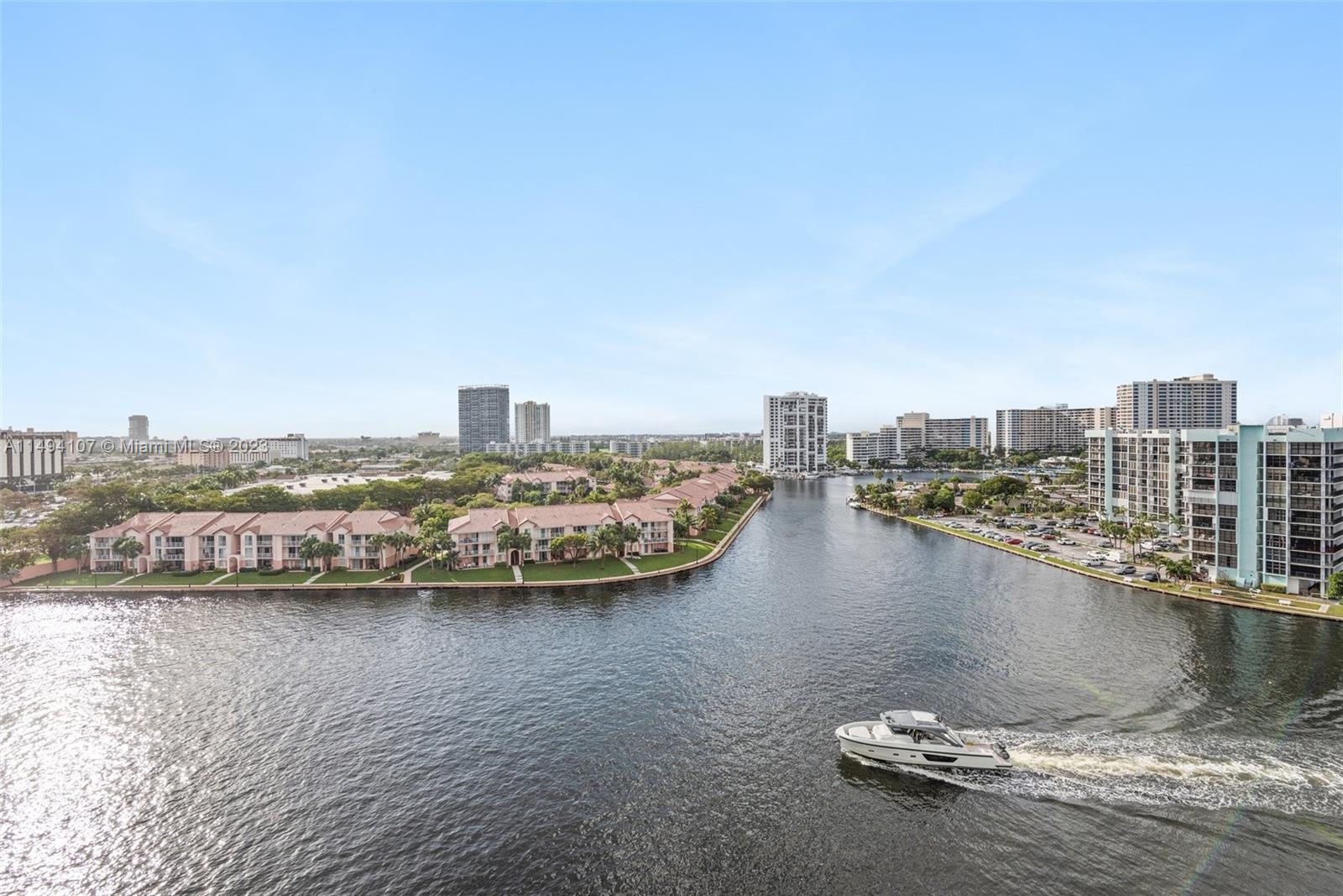 3800 S Ocean Dr Unit: 1105