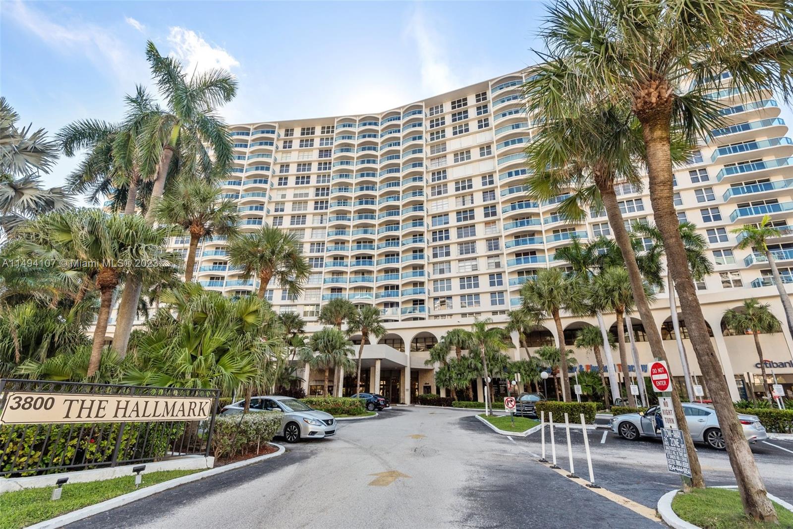 3800 S Ocean Dr Unit: 1105