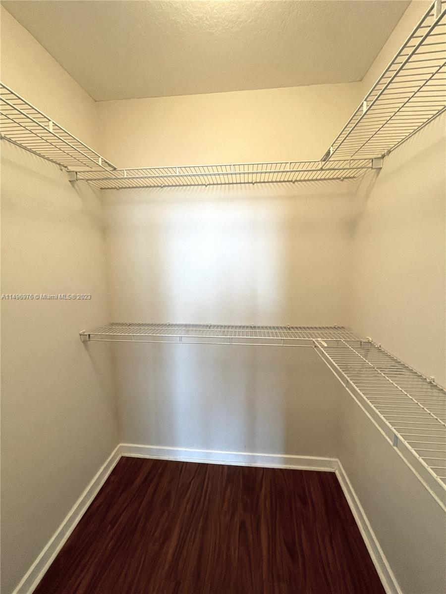 325 S Biscayne Blvd Unit: 2218