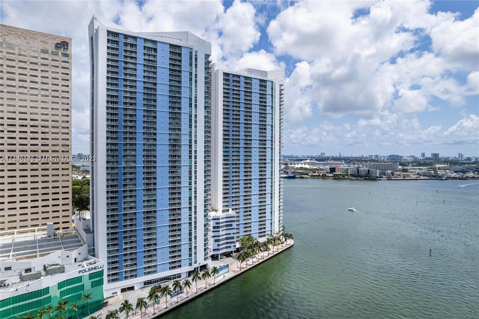 325 S Biscayne Blvd Unit: 2218