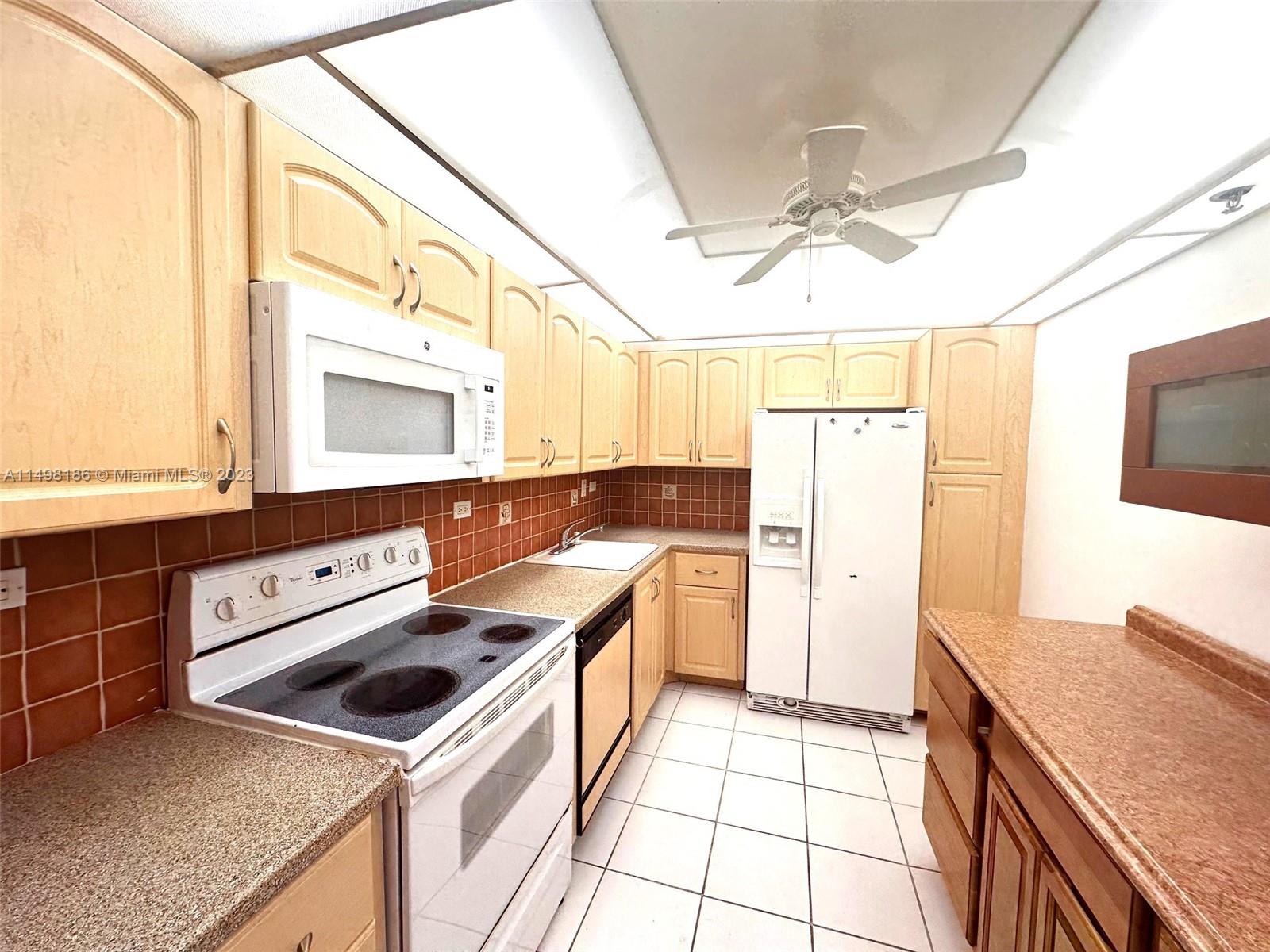 20355 NE 34th Ct Unit: 1521