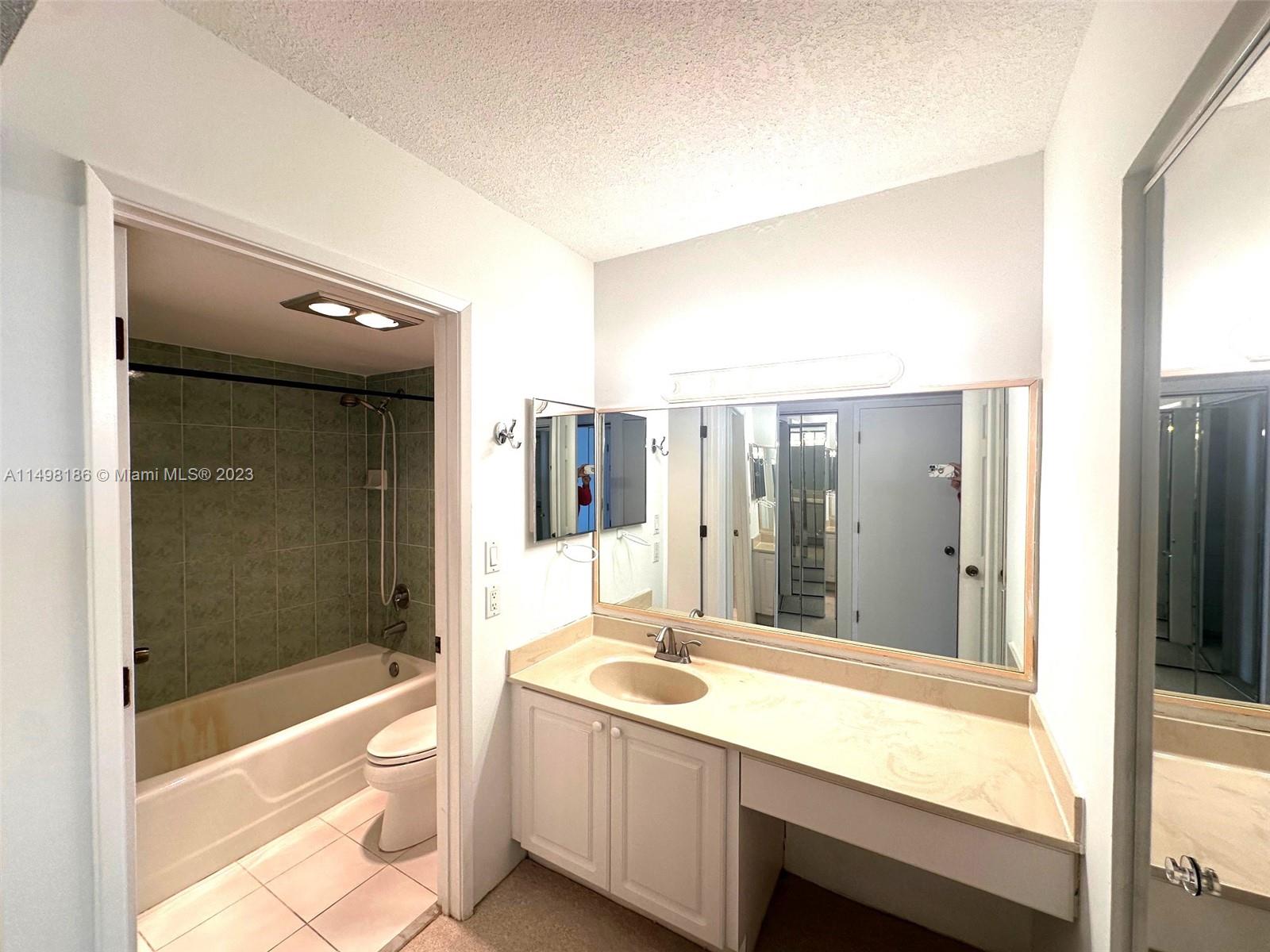 20355 NE 34th Ct Unit: 1521