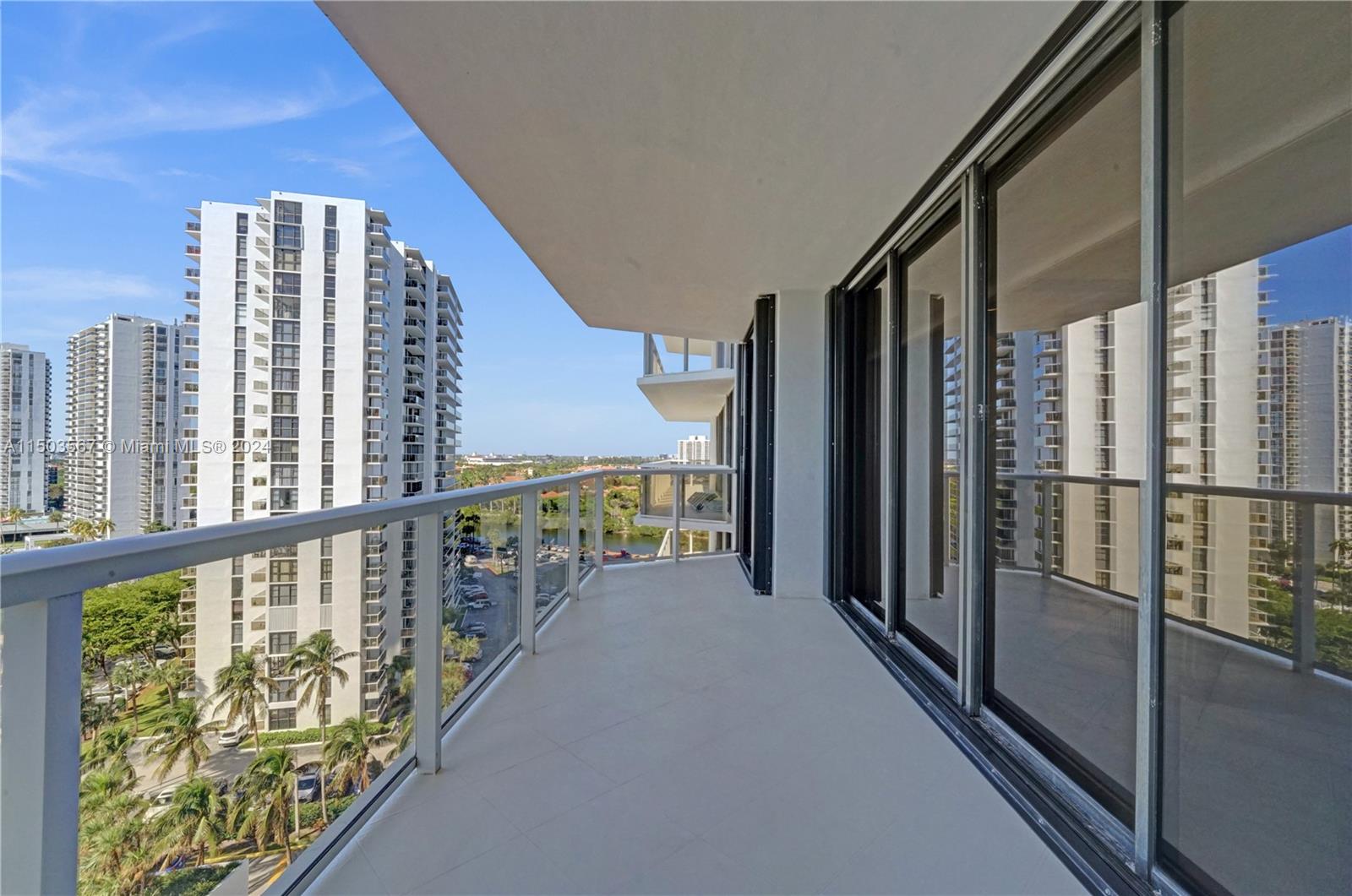20281 E Country Club Dr Unit: 903