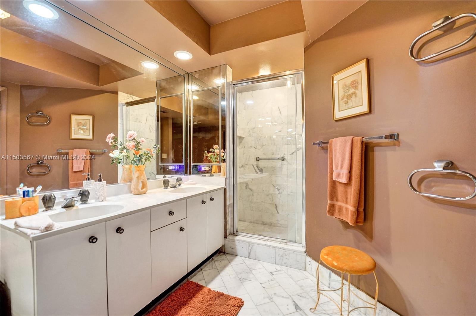 20281 E Country Club Dr Unit: 903