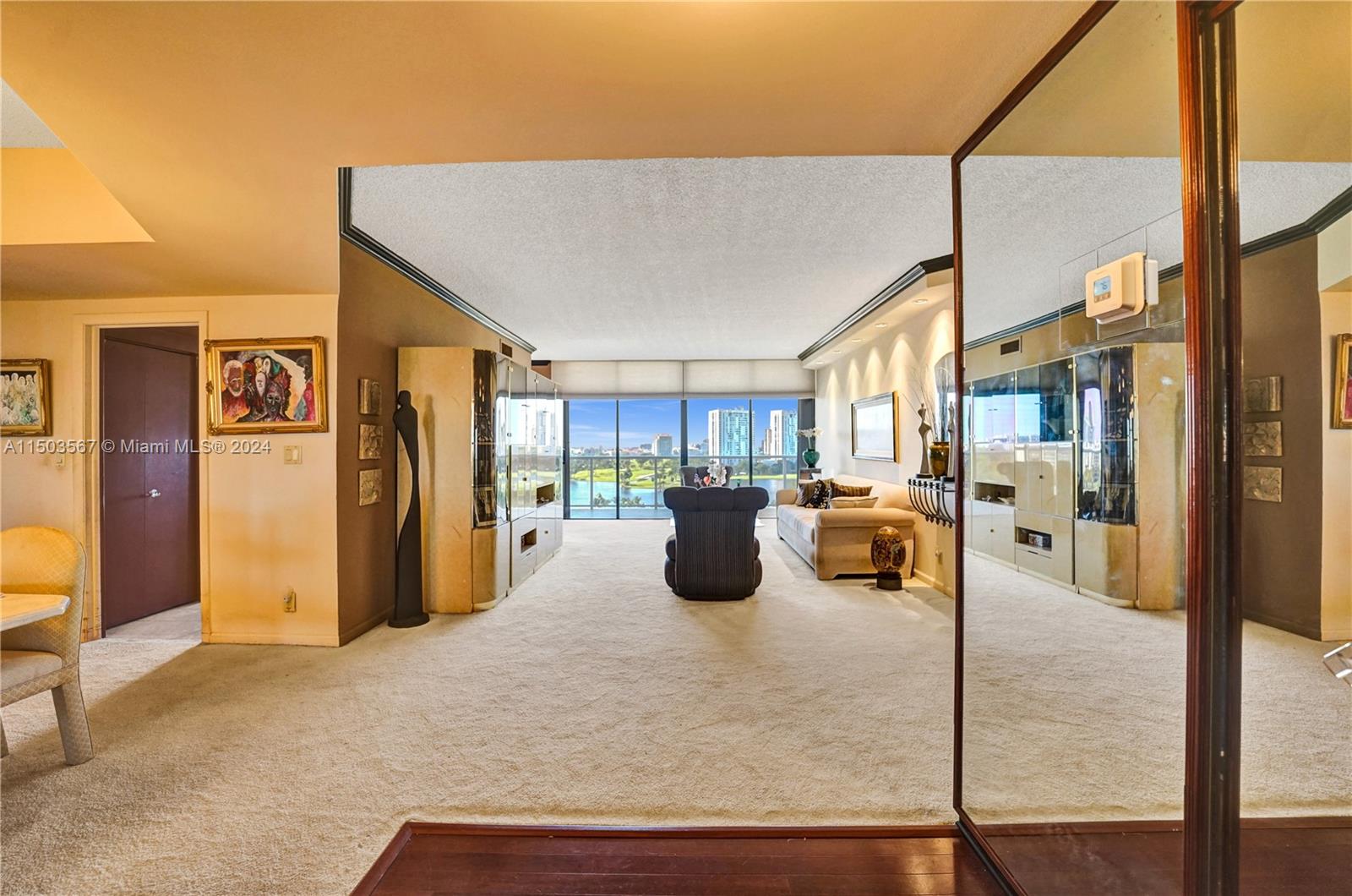 20281 E Country Club Dr Unit: 903