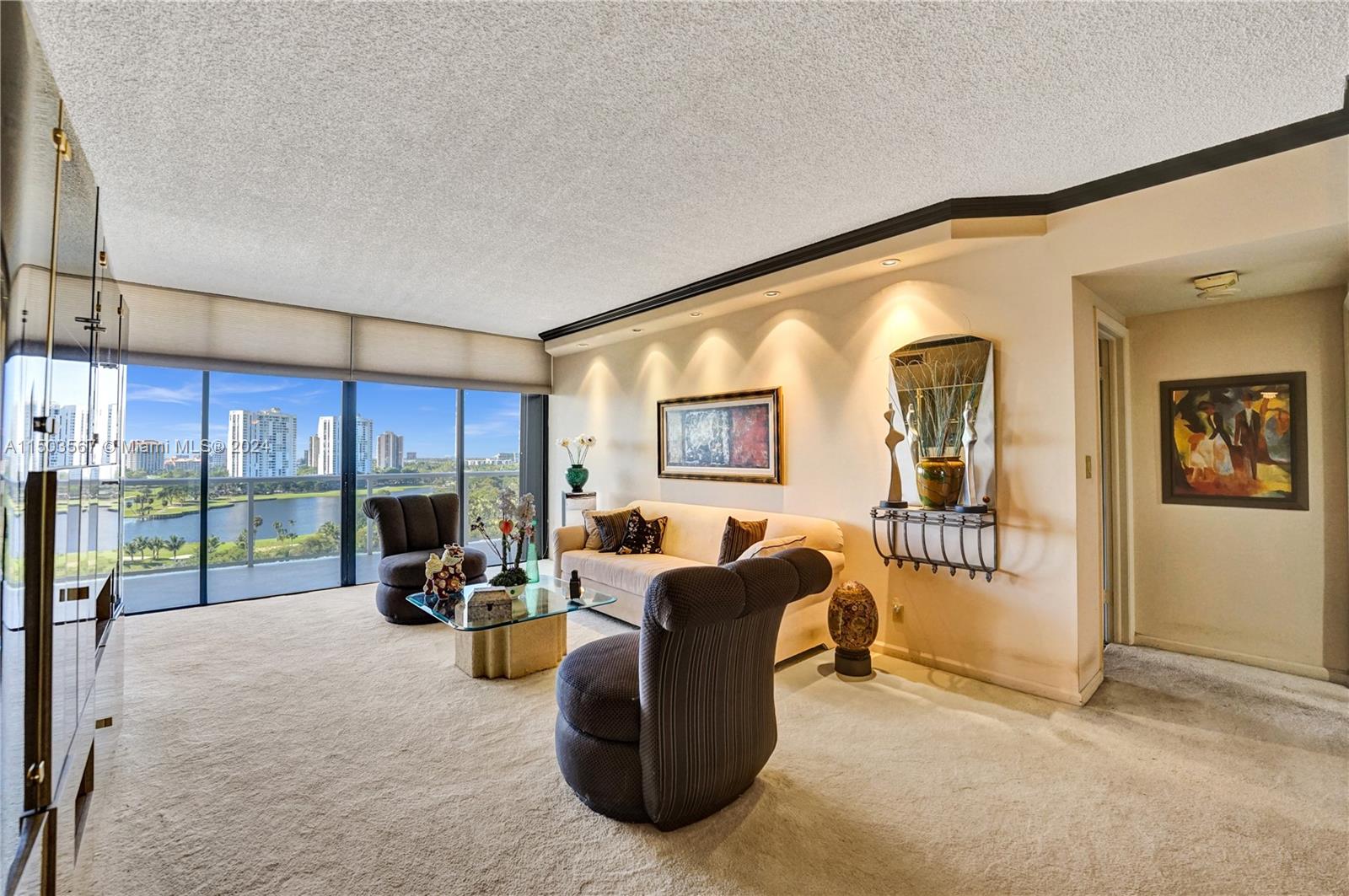 20281 E Country Club Dr Unit: 903