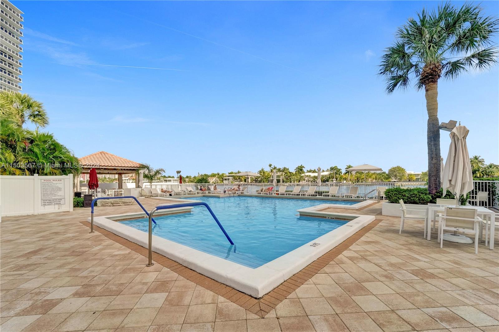 20281 E Country Club Dr Unit: 903