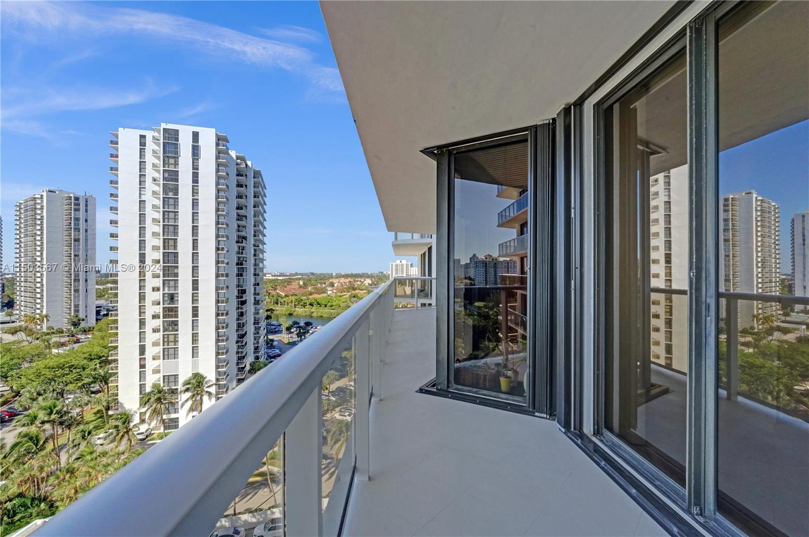 20281 E Country Club Dr Unit: 903