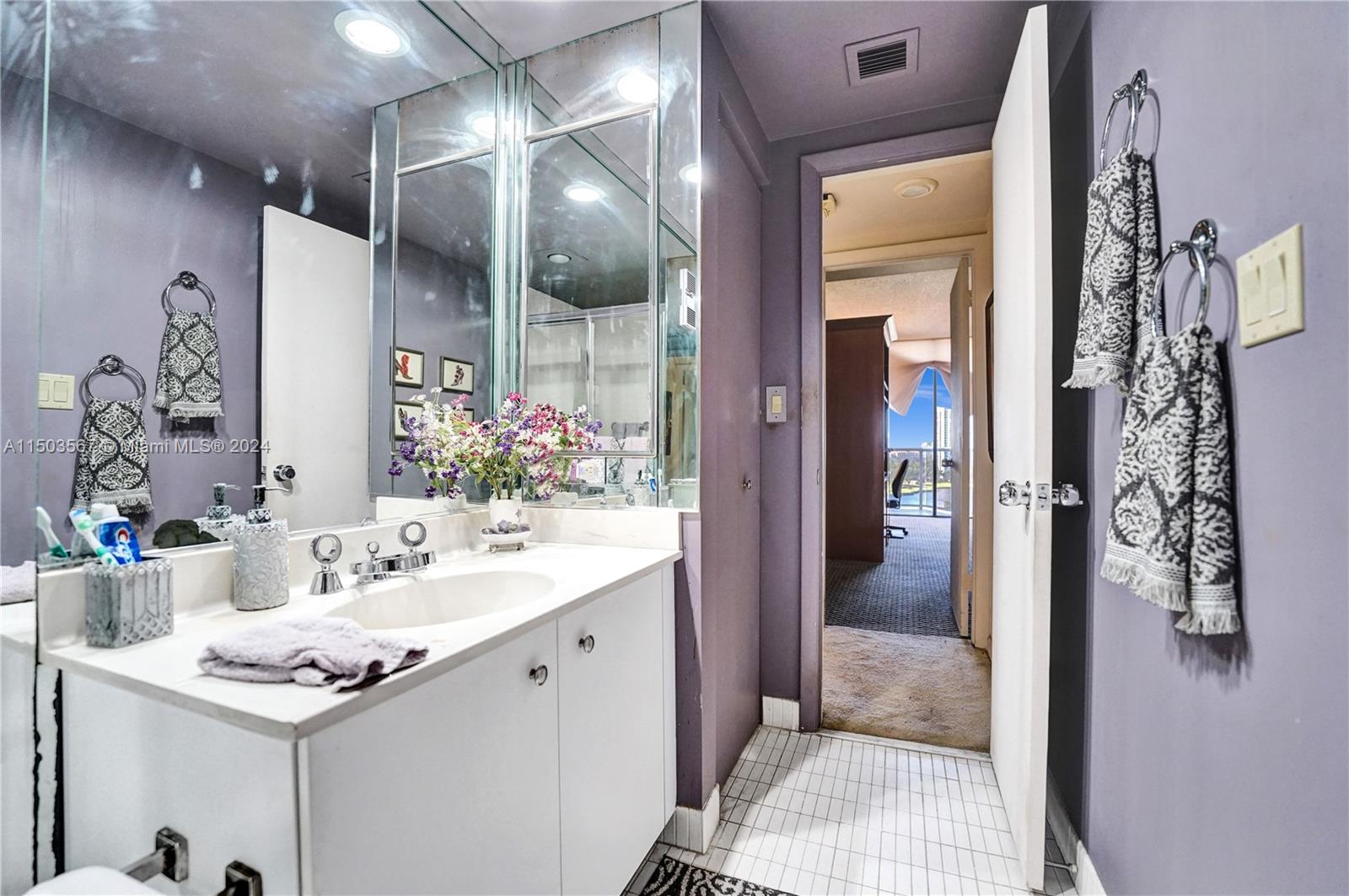 20281 E Country Club Dr Unit: 903