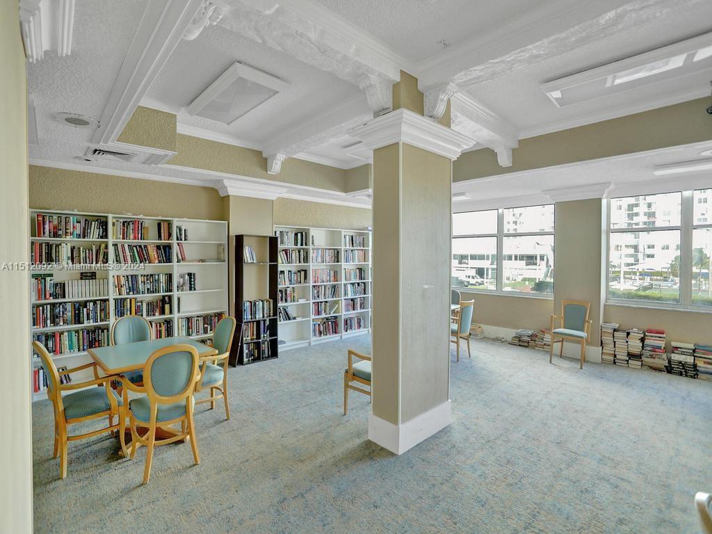 18051 Biscayne Blvd Unit: 304