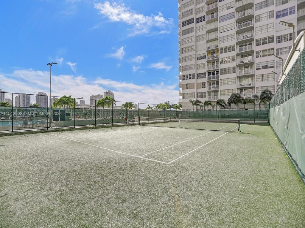 18051 Biscayne Blvd Unit: 304