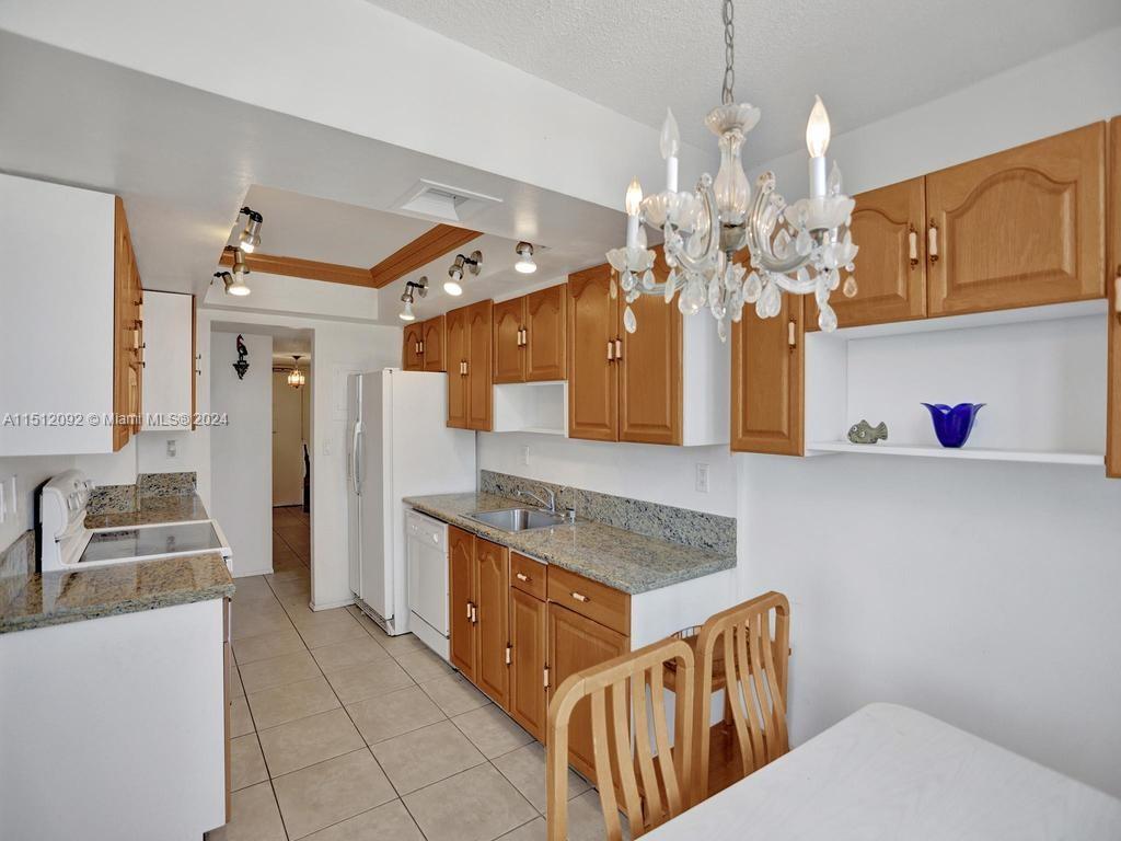 18051 Biscayne Blvd Unit: 304