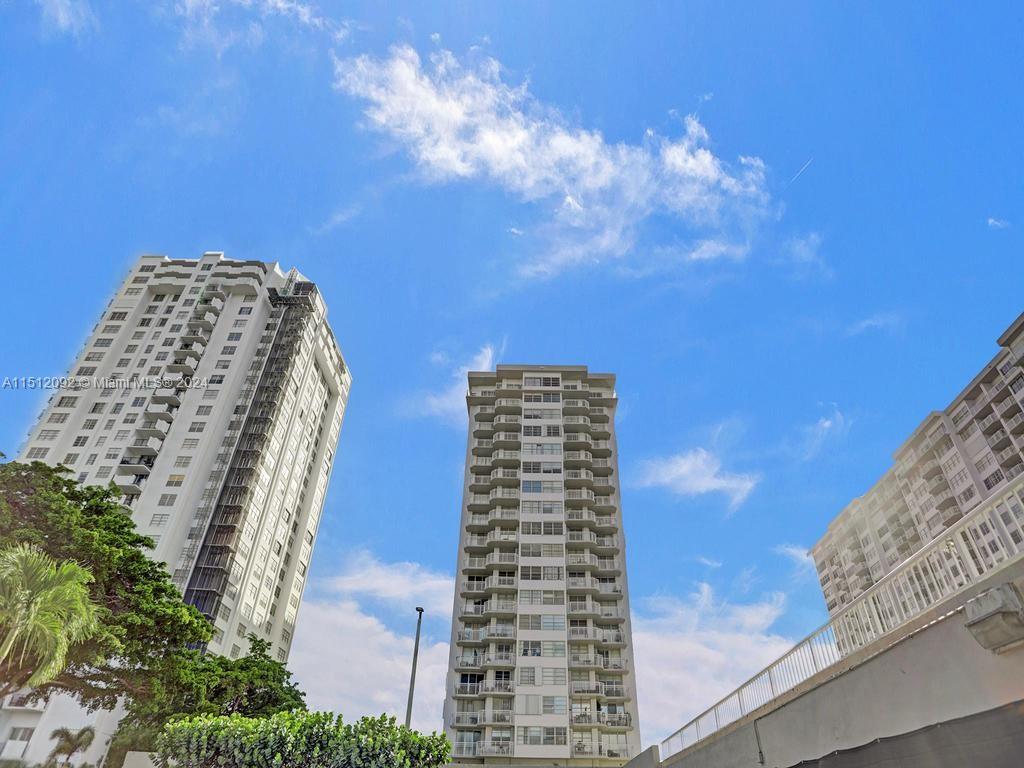 18051 Biscayne Blvd Unit: 304