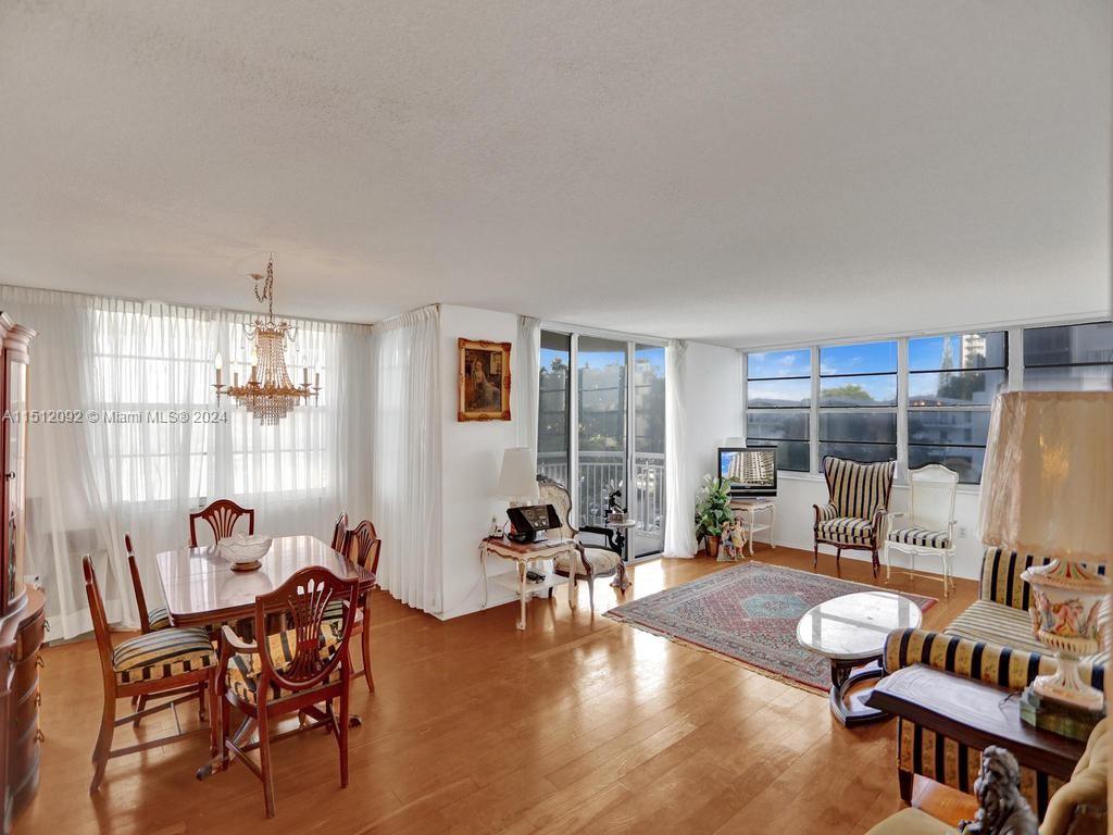 18051 Biscayne Blvd Unit: 304