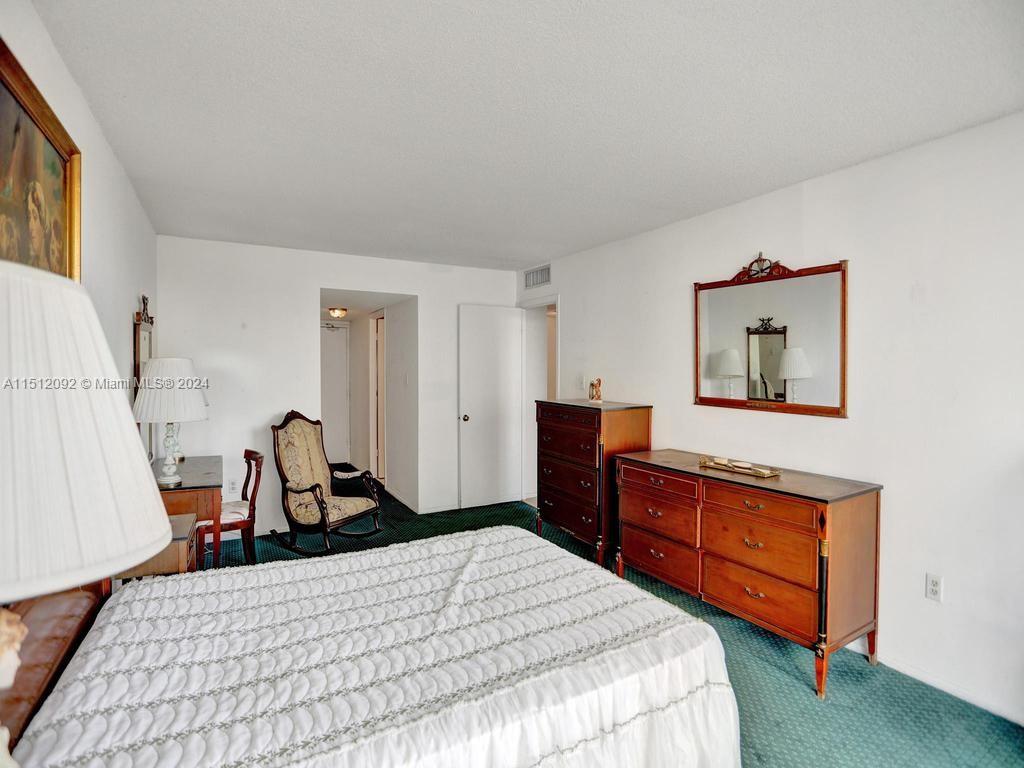 18051 Biscayne Blvd Unit: 304