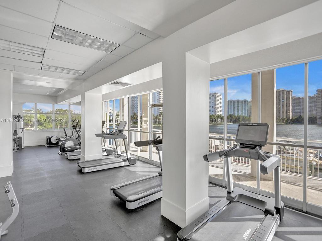 18051 Biscayne Blvd Unit: 304