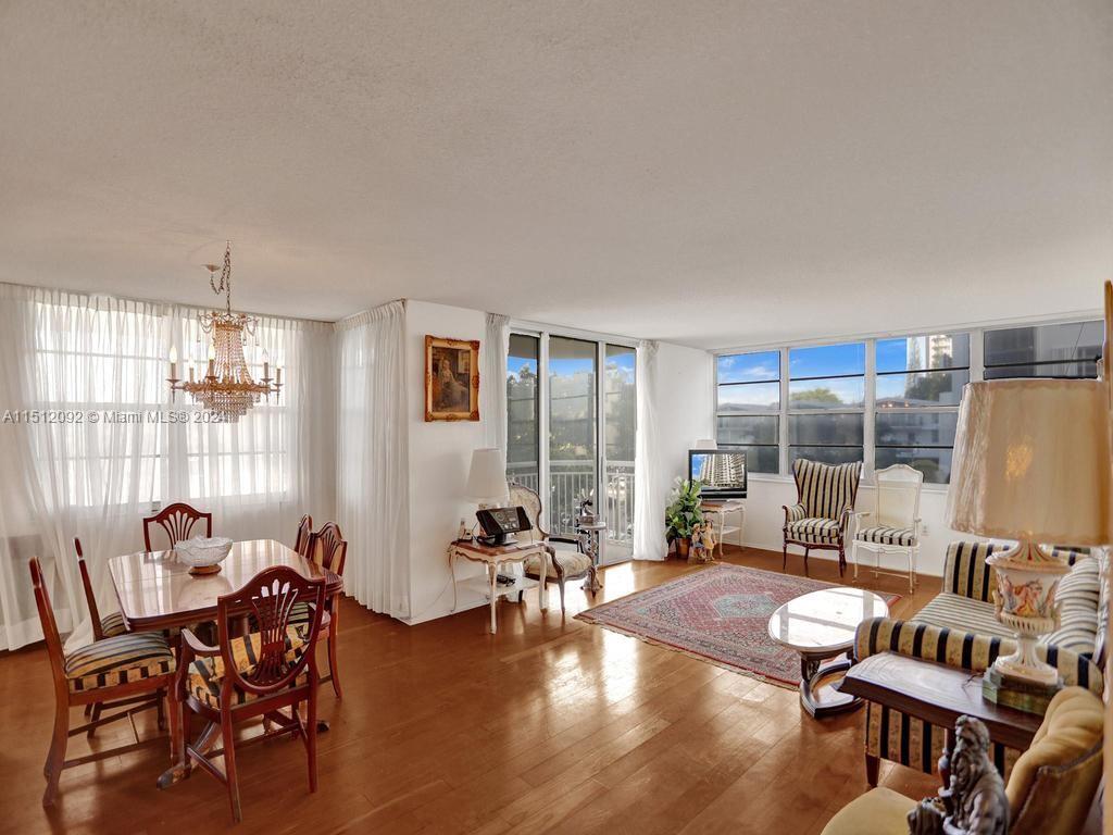 18051 Biscayne Blvd Unit: 304