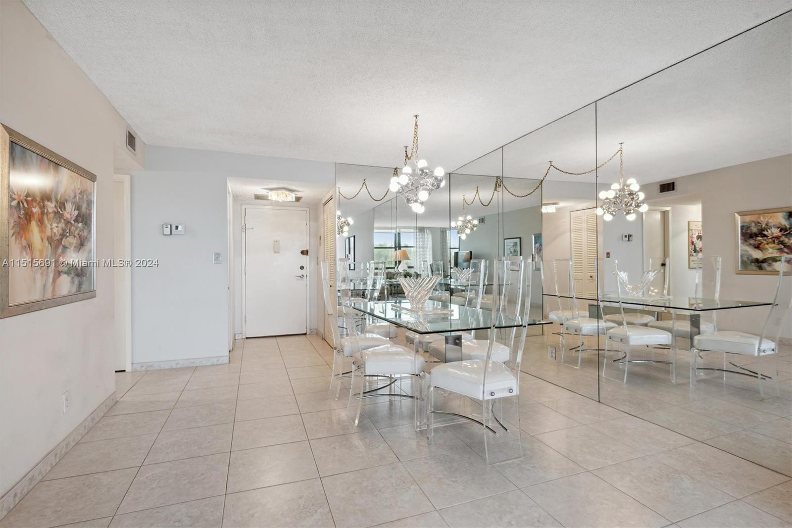 1000 Parkview Dr Unit: 423