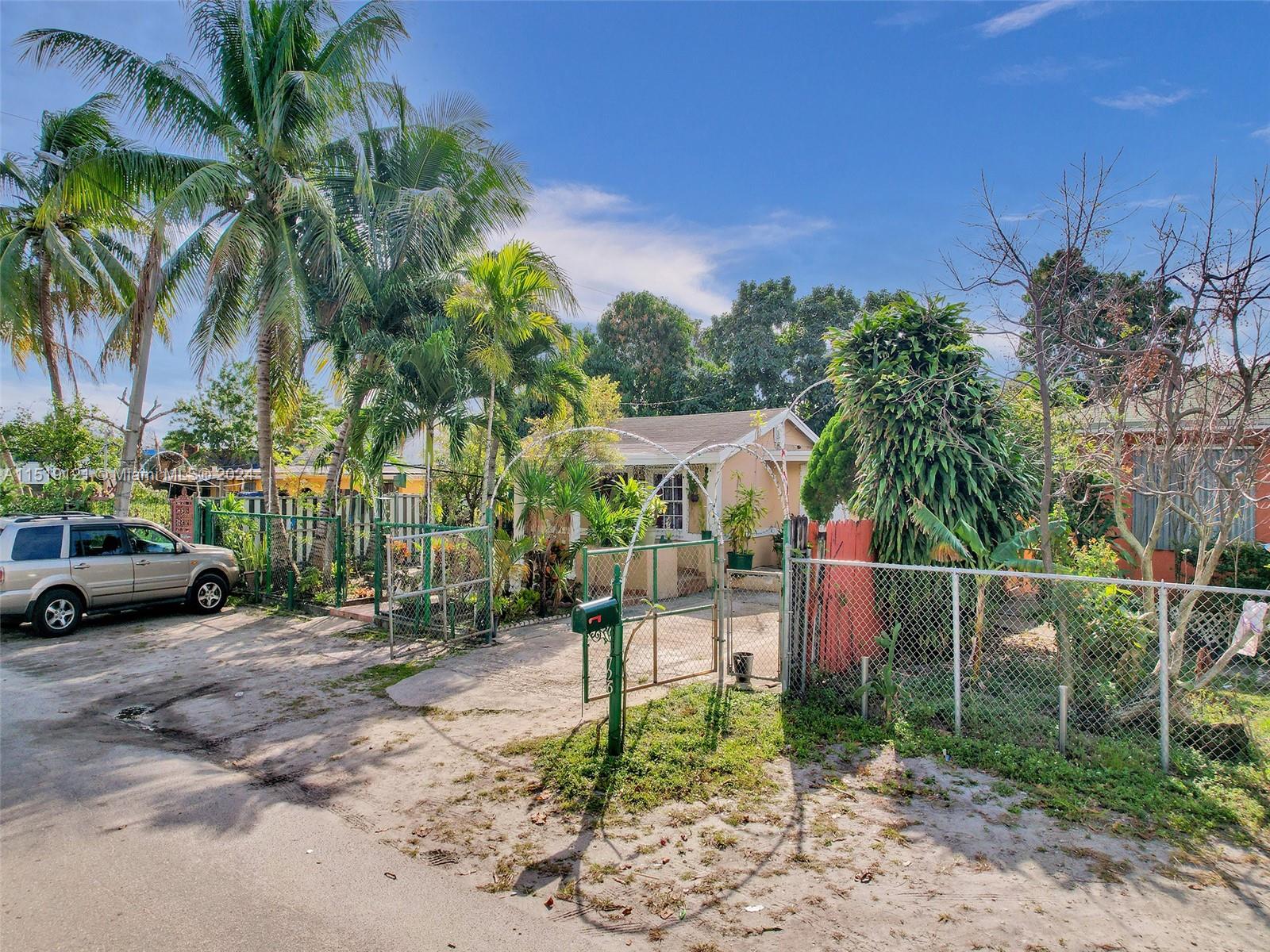 726 NW 116th St