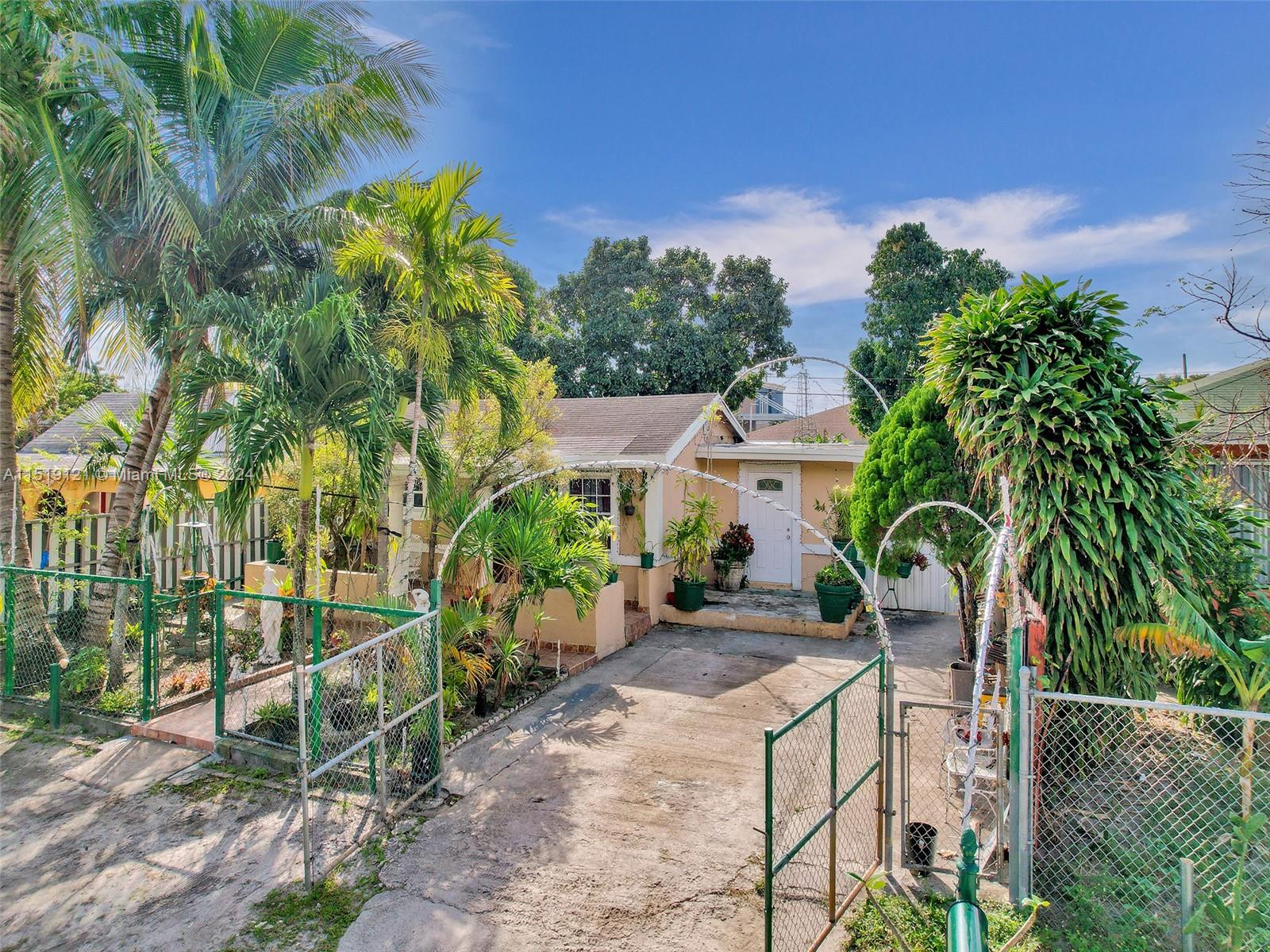 726 NW 116th St