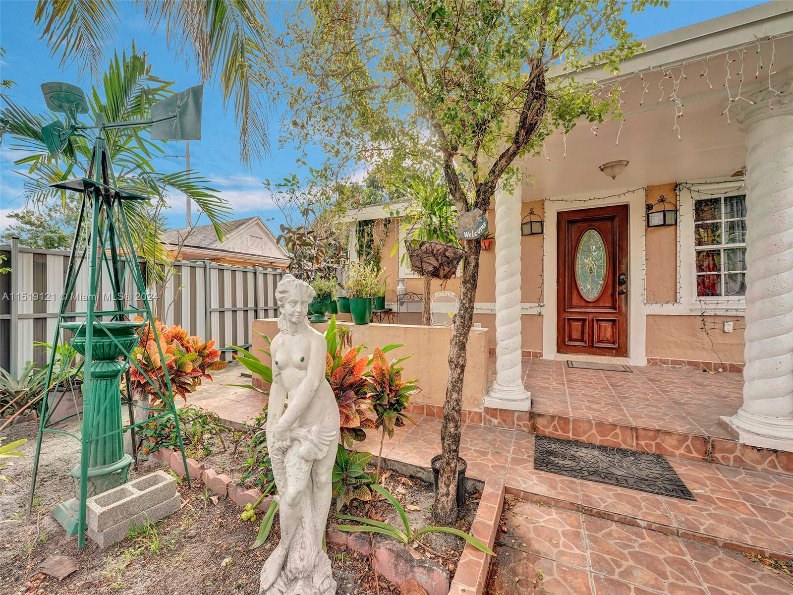 726 NW 116th St