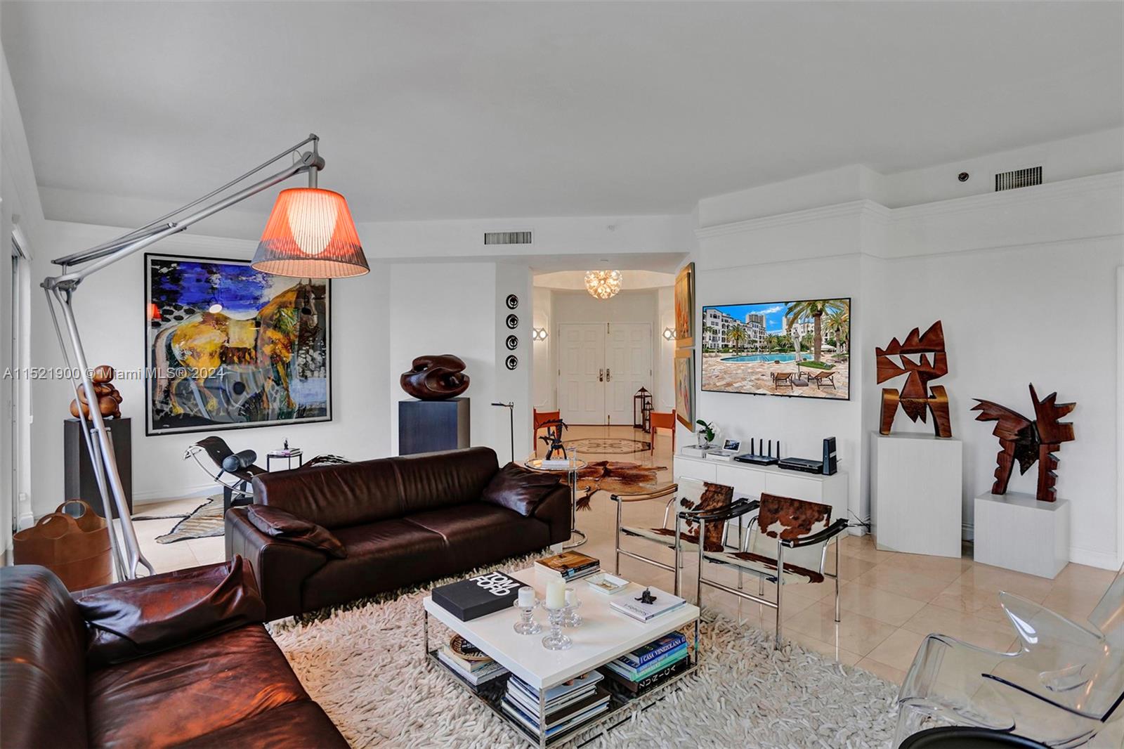 3900 Island Blvd Unit: PH-7